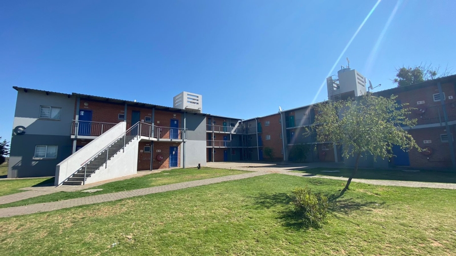 2 Bedroom Property for Sale in Raceway Free State